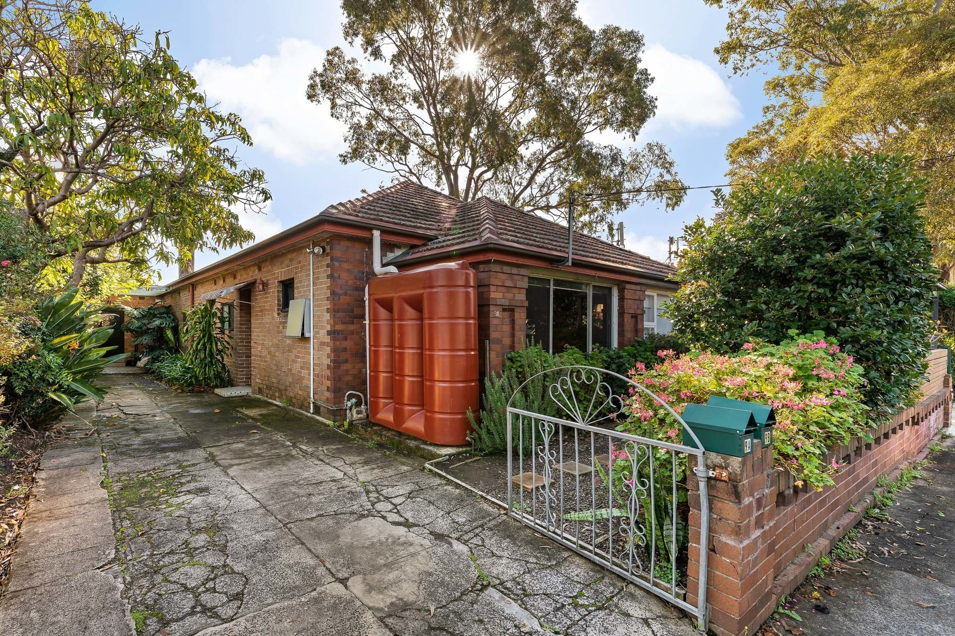 9A Royce Avenue