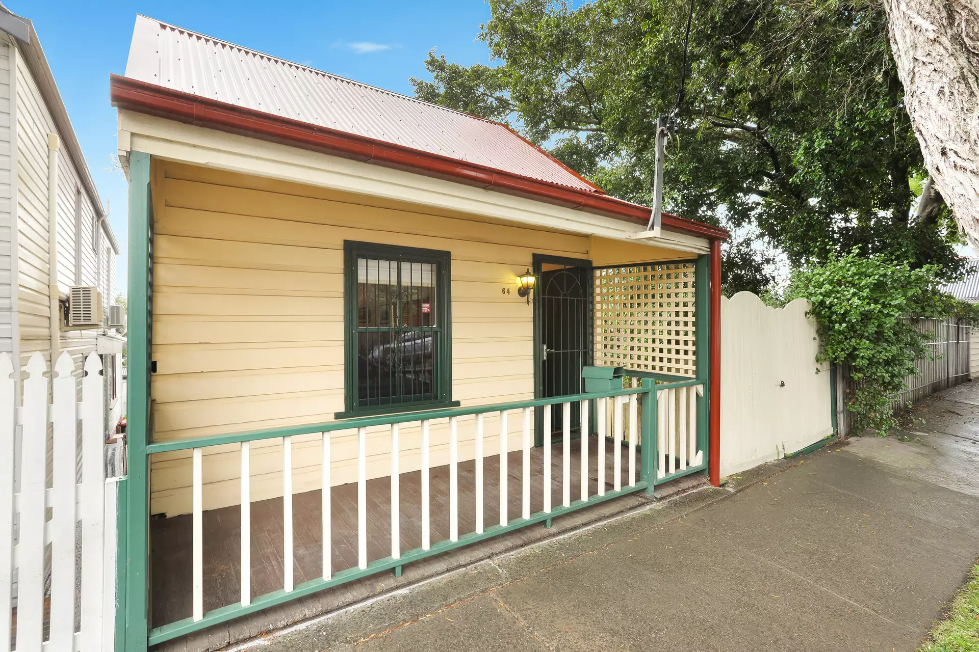 64 James Street