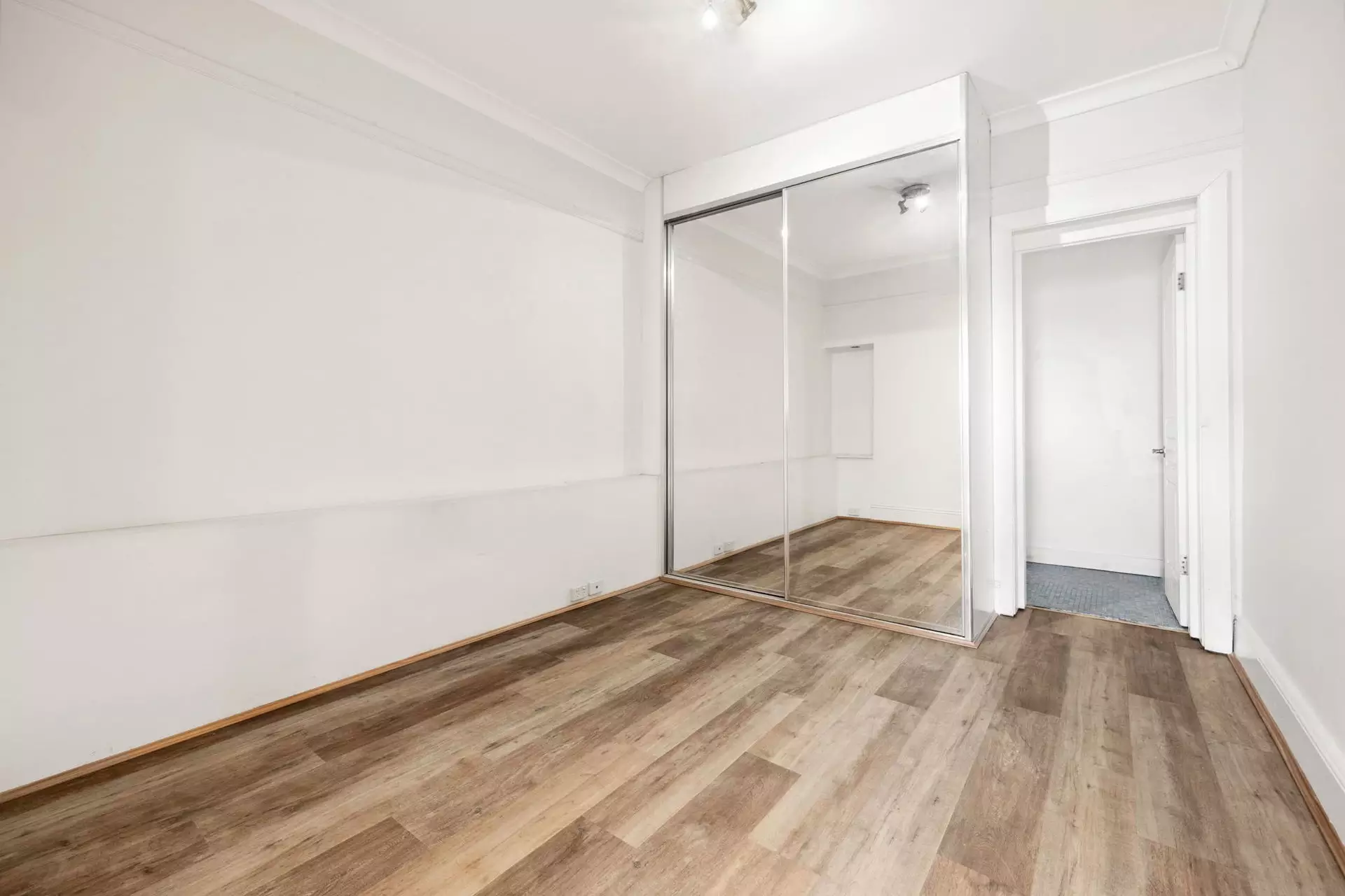 43A Renwick Street