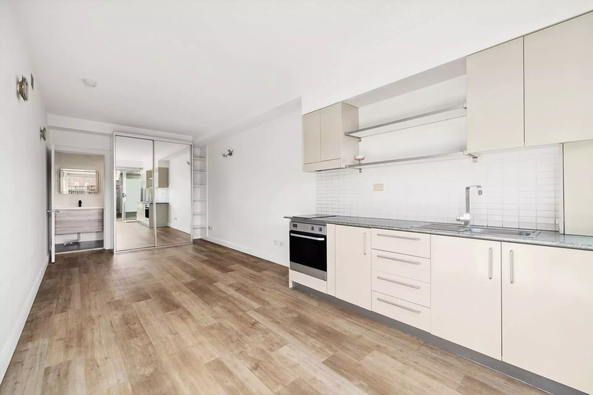 43B Renwick Street