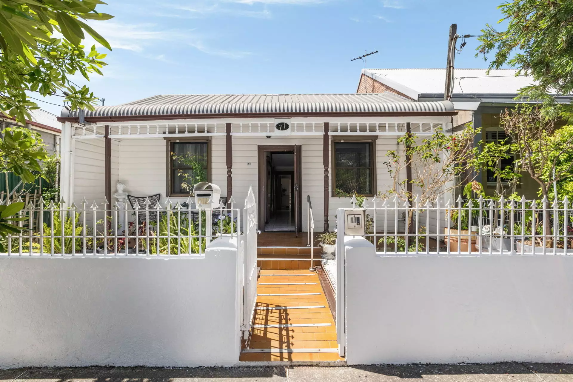 71 Park Road